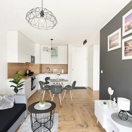 Apartment Elegancki 3city W Gdyni Z Parkingiem By Renters *