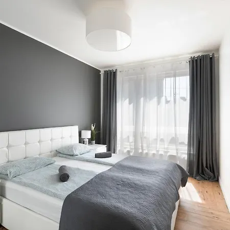 Apartment Elegancki 3city W Gdyni Z Parkingiem By Renters *
